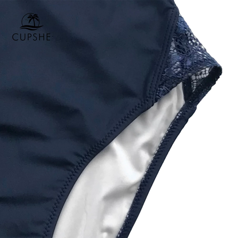 Женский слитный купальник CUPSHE темно синий кружевной с оборками и регулируемыми