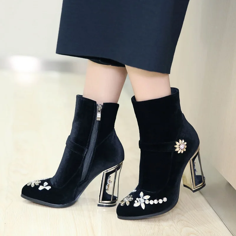 Модные бархатные женские ботильоны Дизайнерские ботинки на высоком каблуке с