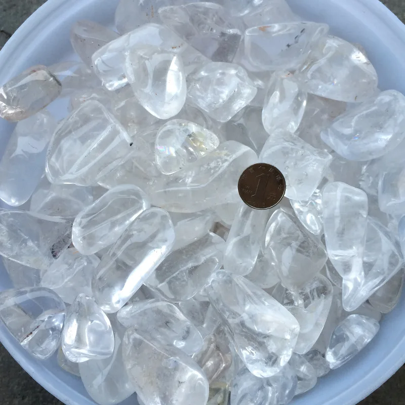 Кристаллы и минералы из натурального кварца в виде белого камня декоративный