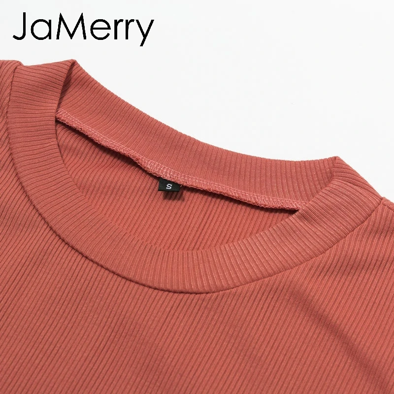 Женское платье свитер JaMerrry винтажное трикотажное с коротким рукавом и поясом