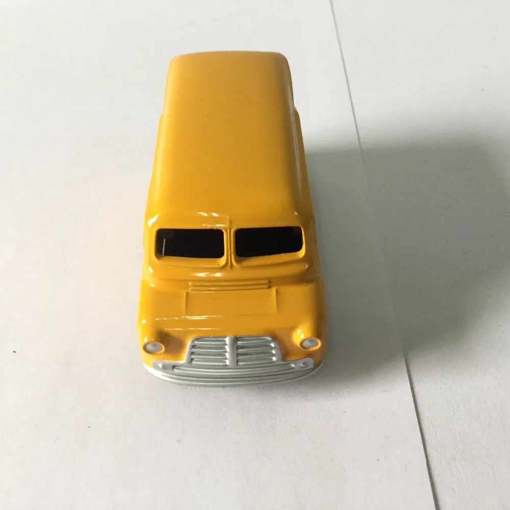 Динки Игрушечные лошадки 480 Bedford 10 cwt Atlas Ван Kodak 1:43 камеры и фильмы оранжевый