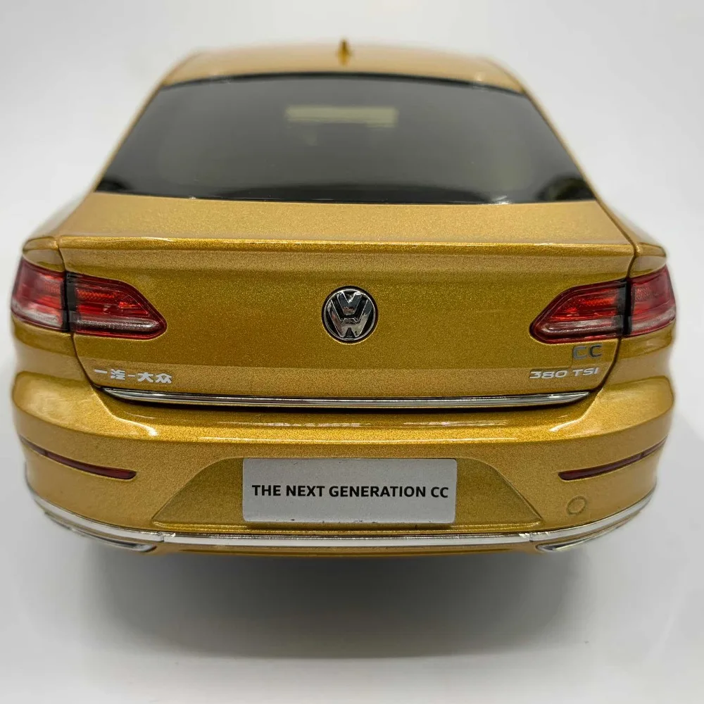 1:18 литая под давлением модель для Volkswagen VW все новые CC Arteon игрушечный автомобиль из Золотого Сплава миниатюрная Коллекция подарков Passat Magotan