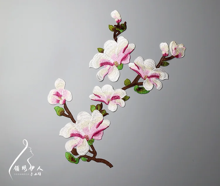 Высококачественные большие красочные нашивки для одежды из магнолии шитья