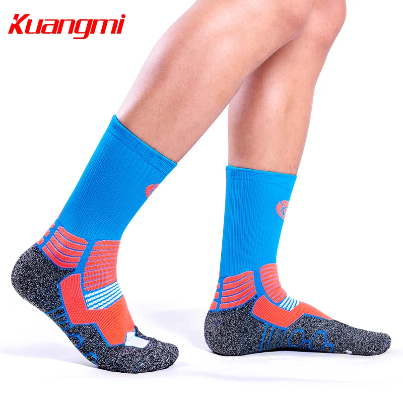 Kuangmi 1 пара чесаные хлопчатобумажные баскетбольные носки удобные и дышащие