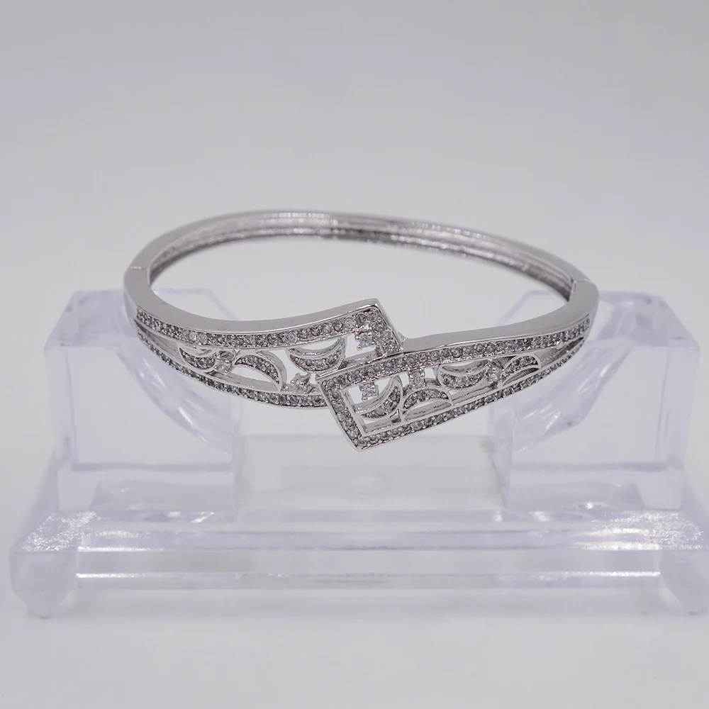 Женский простой браслет золотого цвета с фианитами|free jewelry|jewelry jewelrygold for women |