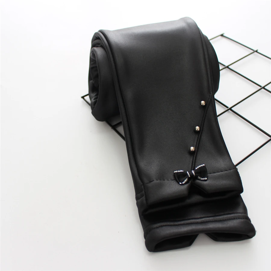 1 4 5 6 7 8 Years Kids Leggings for Girls Thicken Fleece Leather Leggins Winter Baby Velvet Elastic Long Pants Children's Trousers - Цвет: 1