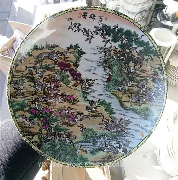 

The blue and white porcelain antique collection of Ming and Qing Dynasties Jingdezhen hundred cranes plate decoration.