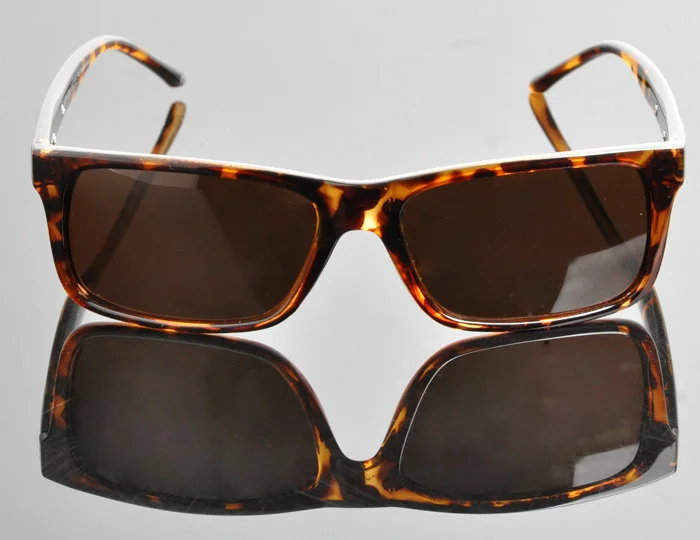 

Brand Design fashion sunglasses women & men unisex super star style sun glasses Men's Polarized Sunglasses Oculos Gafas EV0836