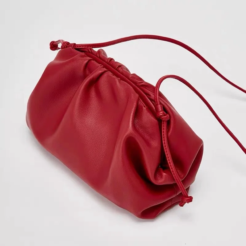 Medium red Новинка, высокое качество, коровья кожа, сумка на плечо, женская, простая, сплошная, Пельменная, посылка, для девушек, индивидуальная, большая вместительность, сумки - Цвет: Medium red