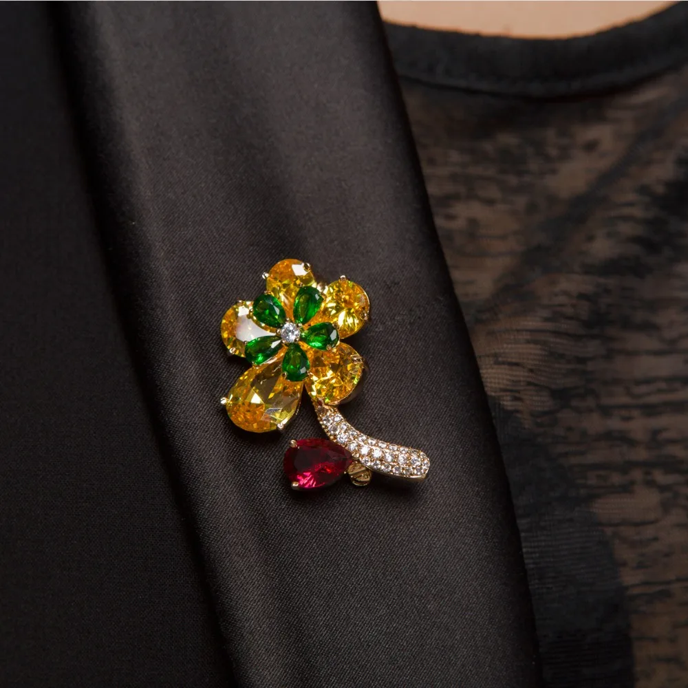 LUOTEEMI оптовая продажа Цветочная Брошь модная разноцветная фианитовая для женщин