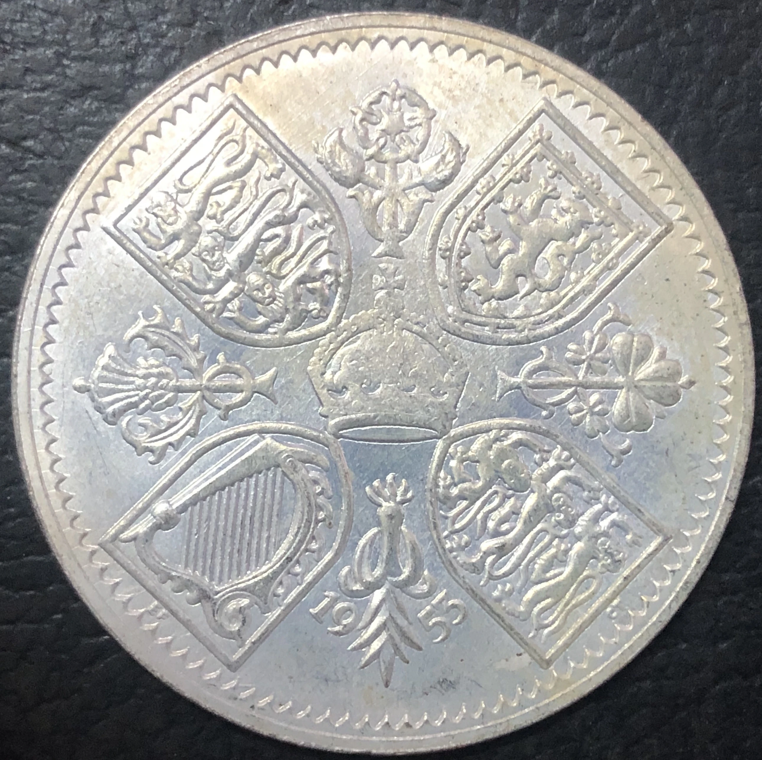 1953 Великобритания 5 шиллингов-Elizabeth II Коронация Серебряная монета не циркулирует