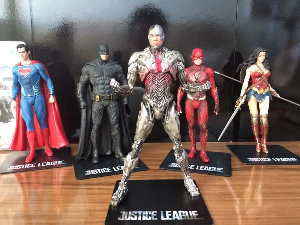 ARTFX+ Аквамен флэш фигурка Бэтмена Темный рыцарь чудо-женщина Супермен ПВХ коллекция супер герой модель