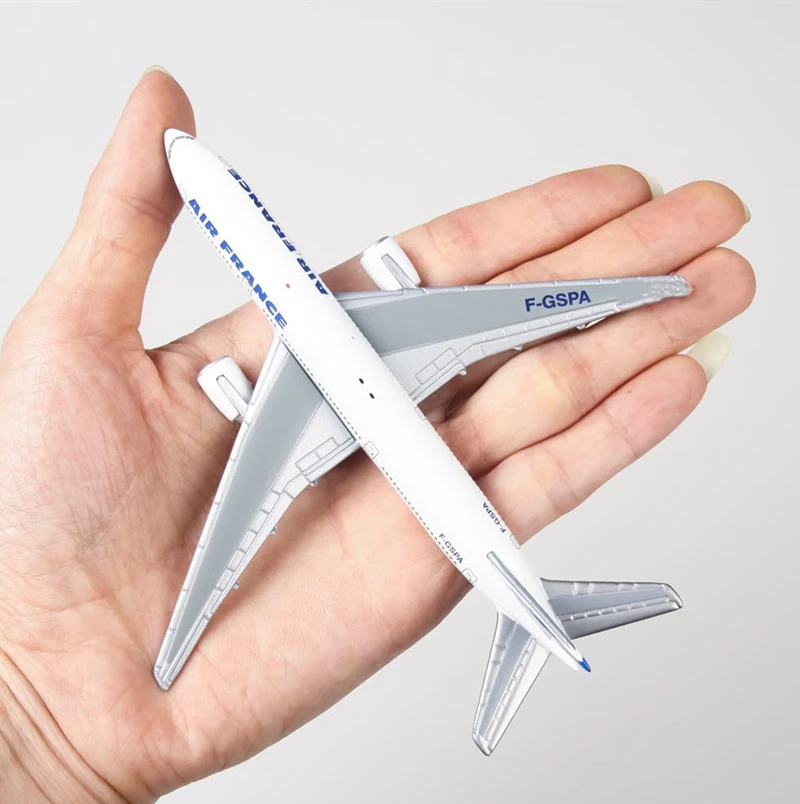 14 см самолеты Air France Boeing B777 модель цинковый сплав самолет Игрушечная самолета