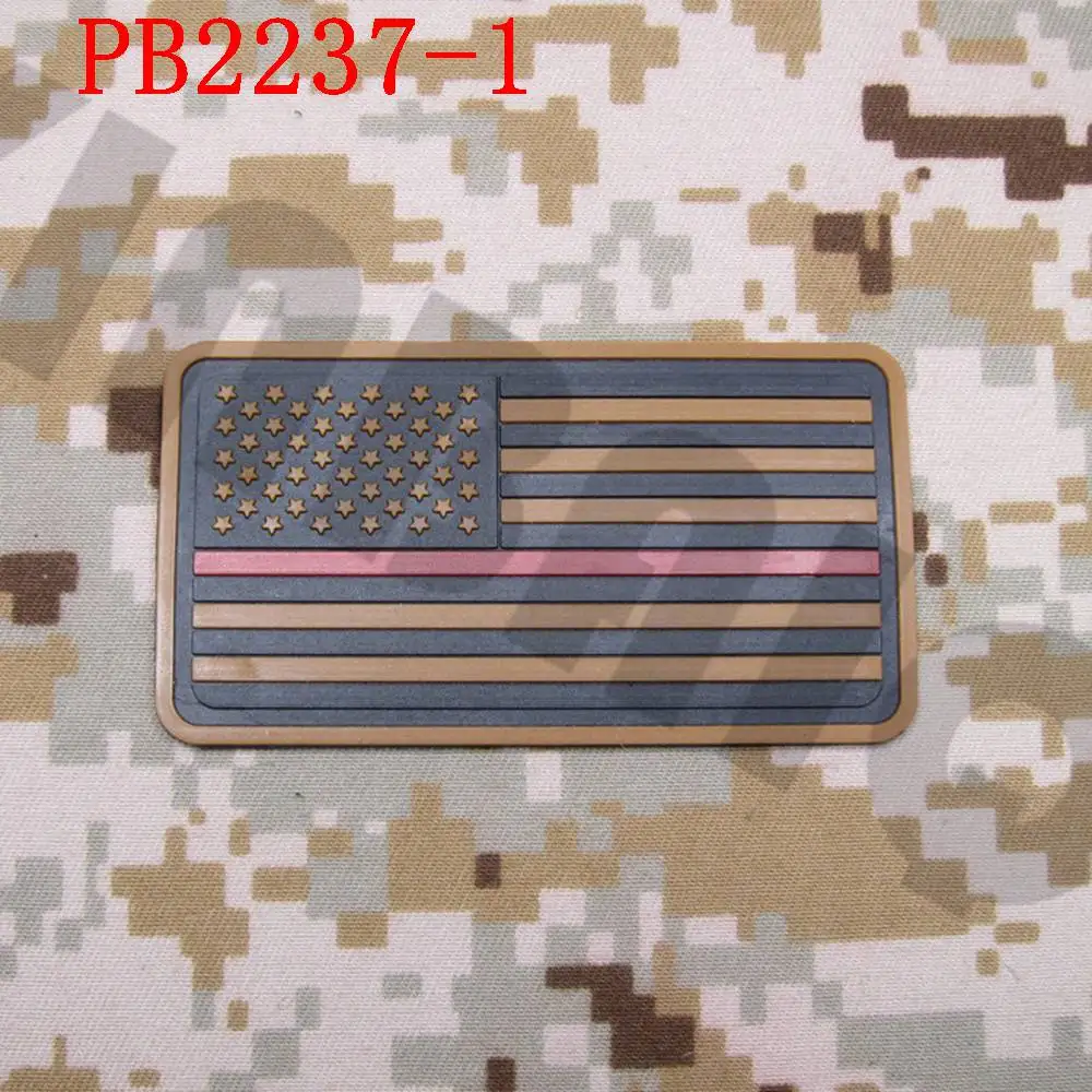 PB2237 Tan 3D ПВХ патч тонкая красная линия американский флаг Пожарный спасательный огонь для поддержания боевого духа - Цвет: PB2237 Tan