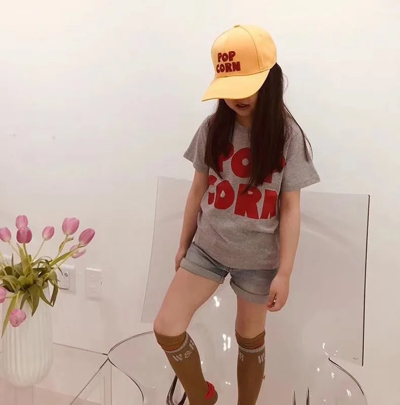 Детские футболки г., осенняя одежда для мальчиков, куртки, штаны Популярные желтые футболки пальто для маленьких девочек, свитер хлопковые топы, футболки для детей от 1 до 8 лет