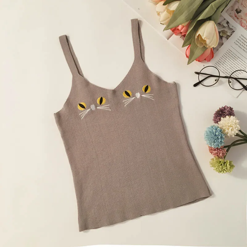 Женский трикотажный топ HELIAR пляжный на тонких бретельках с вышивкой кошки