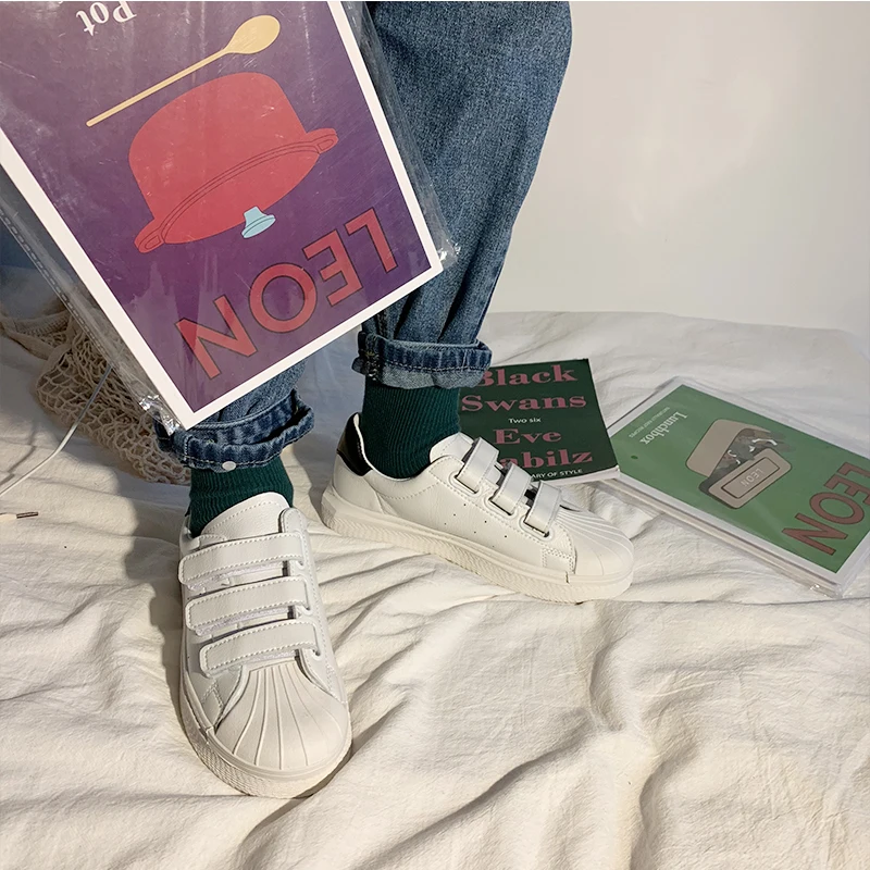 2019 модные взрывобезопасные модели обуви на липучке женские туфли с липкой