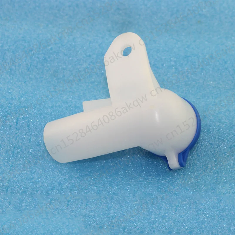 

Watering can cover Suitable for 2006Fo rdF oc us2015 Wiper sprayer with water cap Watering can watering cap Wiper spray bottle