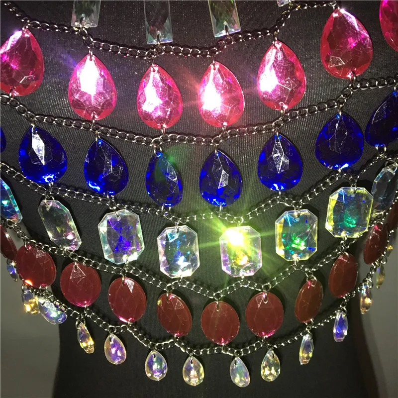 

Bling Rhinestones Halter Hollow Out Patchwork Metal Chain Tank Tops Sleeveless Backless Sexy Women Crop Tops Rave Festival Tops
