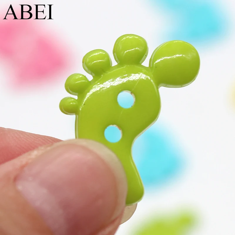 200pcs/lot Cartoon Feet Buttons for Baby Kids Clothing Embellishment Sew Tools Diy Handmade Button Crafts Garment Accessories | Дом и сад