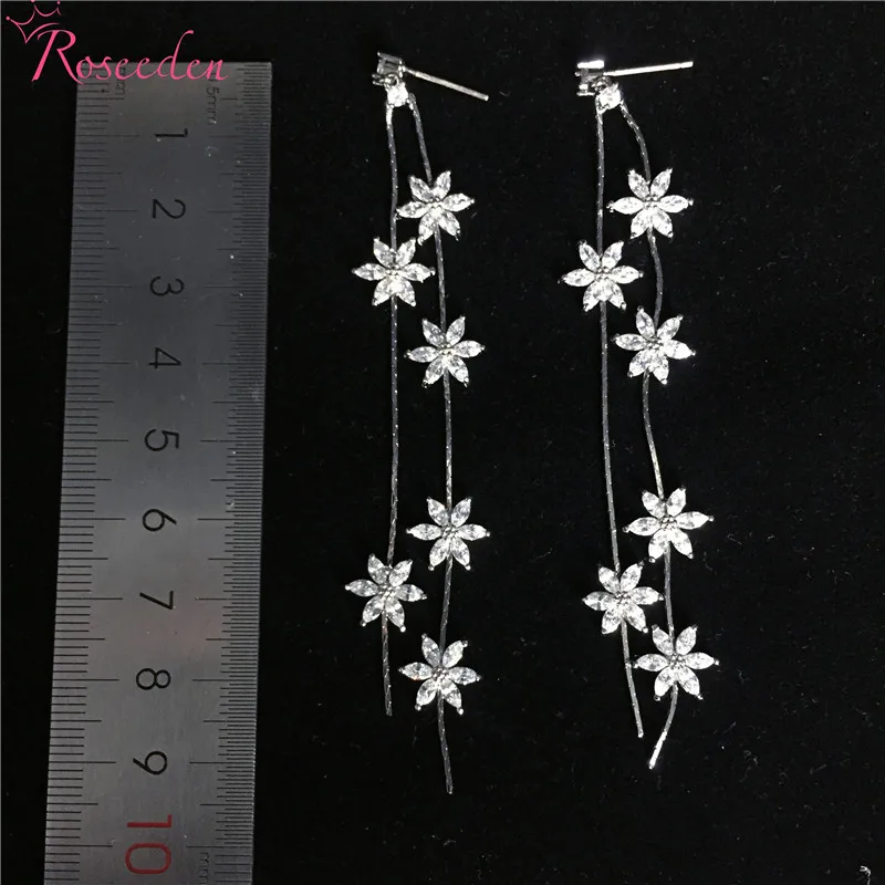 Женские серьги-подвески серебряного цвета с фианитом