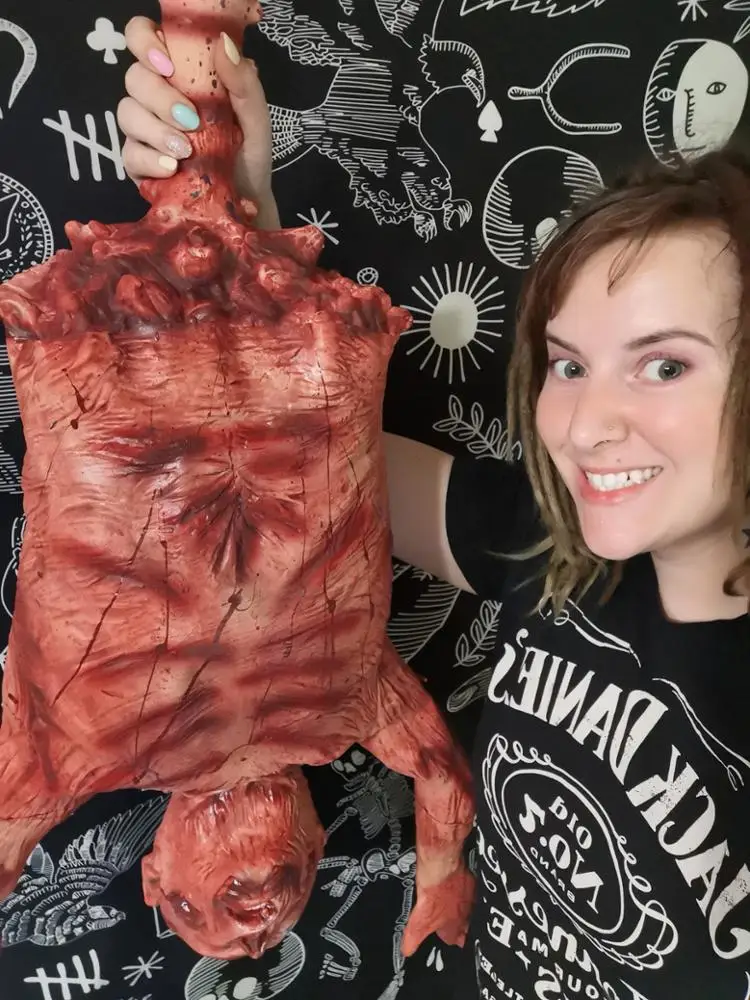 Новый 2017 Хэллоуин украшения страшно номер красный сломанной висит зомби ужас