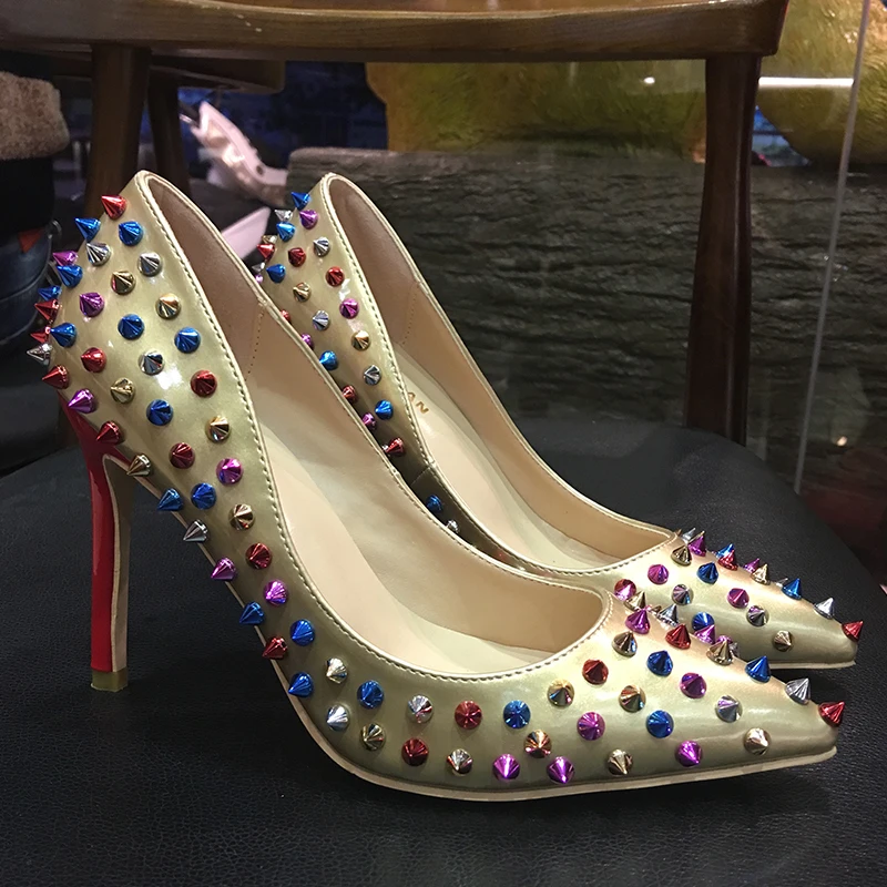 

2021 Fashion free shipping new spikes gold Patent Leather Poined Toe Stiletto high heel shoe pump HIGH-HEELED SHOE dress shoes