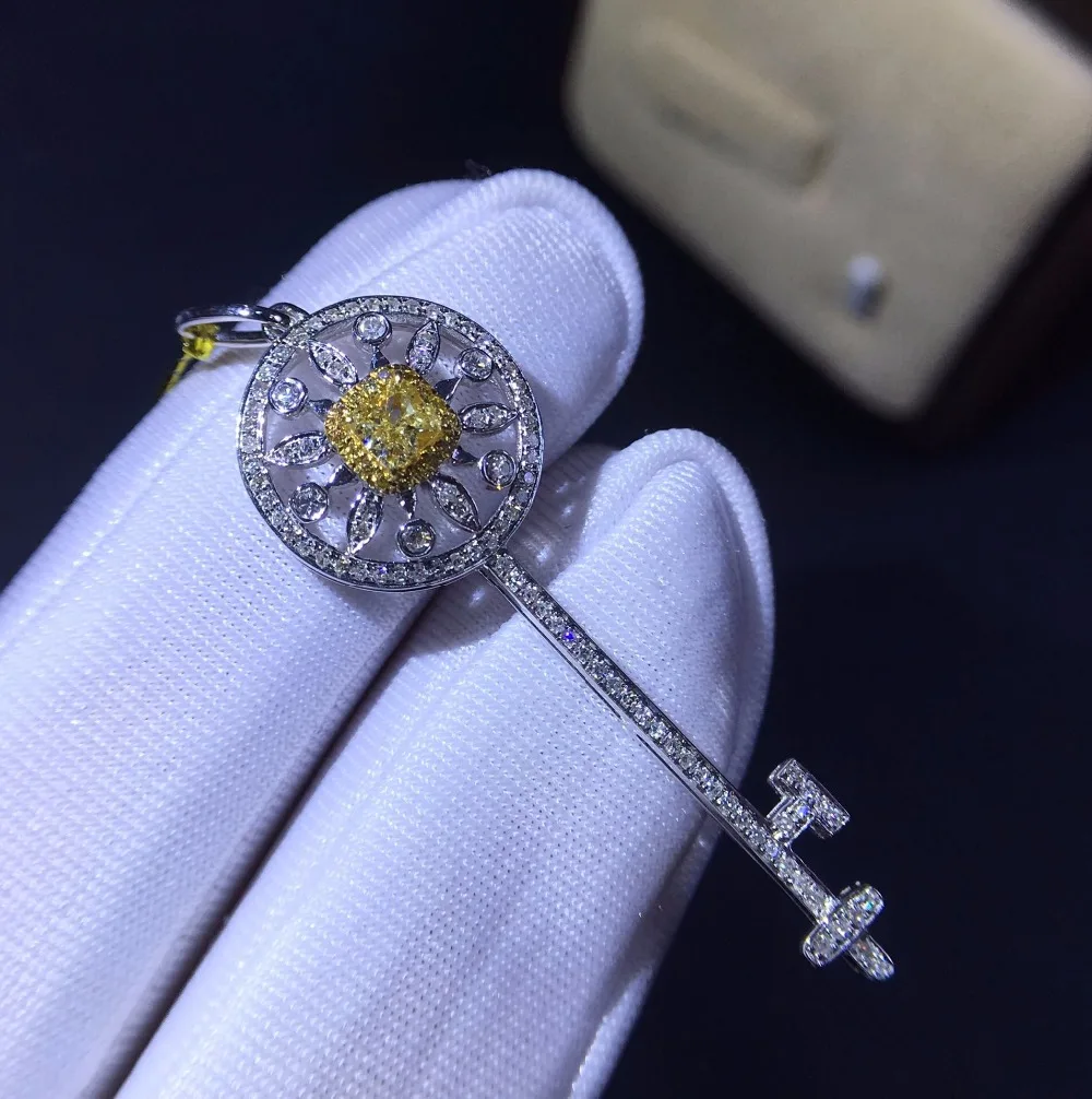 Ювелирные украшения 18 К золото AU750 G18K натуральный натуральный желтый бриллиант 0.31ct кулон ожерелья из драгоценных камней для женщин