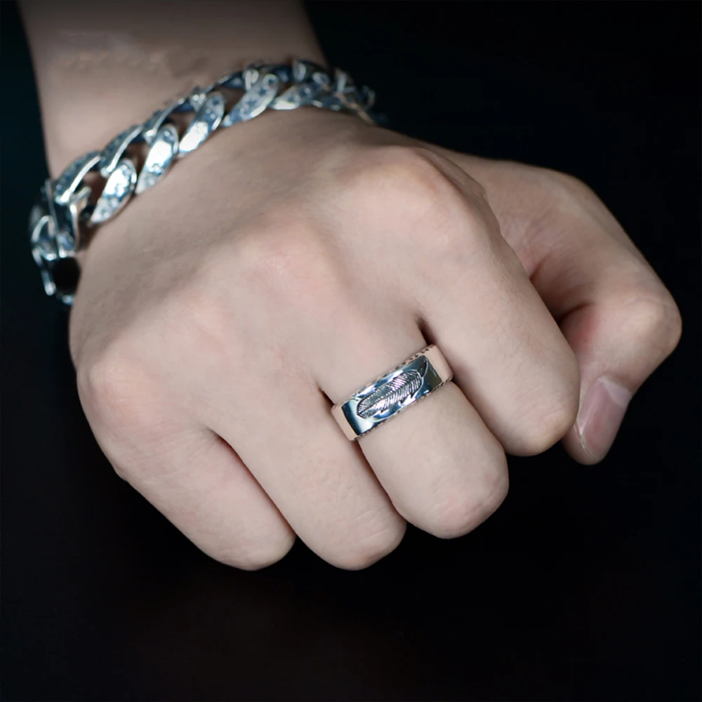 

MetJakt S925 Sterling Silver Feather Ring Vintage Thai Silver Jewelry for Unisex Hand Carved Pattern