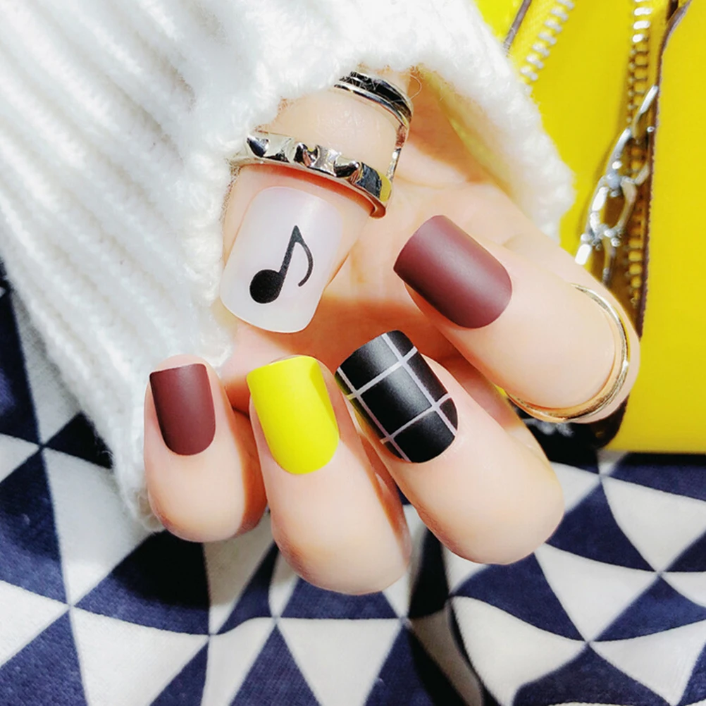 Милые Красочные французские накладные ногти с клеем матовые полные для невесты 24