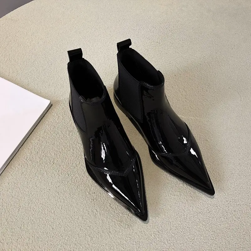 Patent leather ZVQ/женские ботинки на плоской подошве; ботинки «Челси» из лакированной кожи; зимние женские ботинки в готическом стиле в стиле панк из натуральной коровьей кожи с острым носком; Цвет Черный - Цвет: Patent leather
