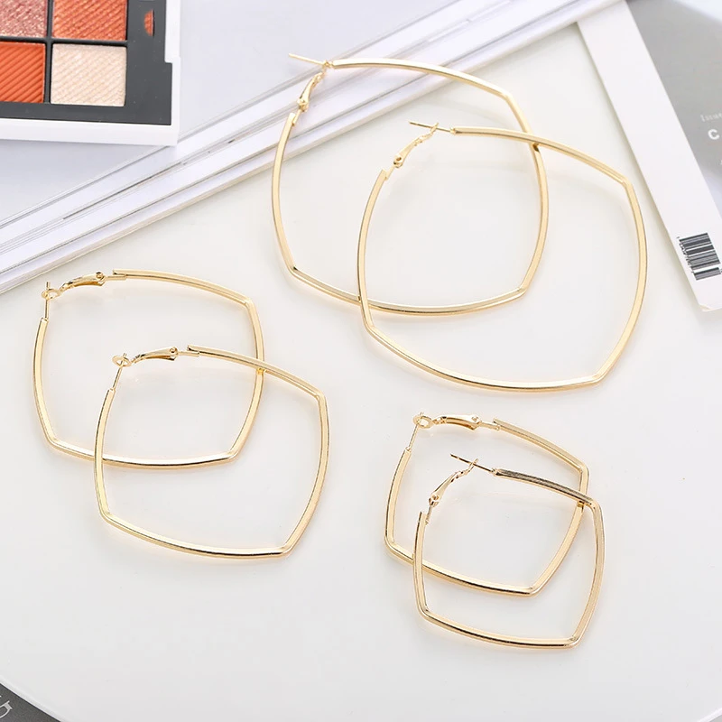 Женские серьги 2019 Модные металлические квадратные геометрические для женщин