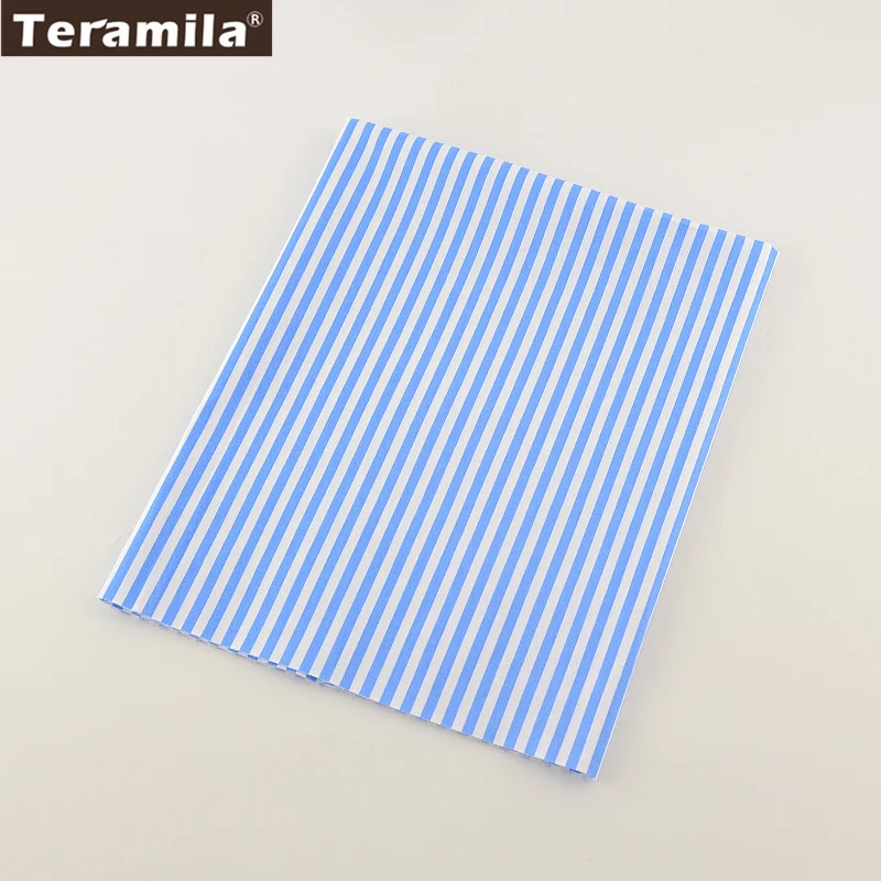 Хлопчатобумажная ткань с принтом в синюю полоску саржевая четверть жира