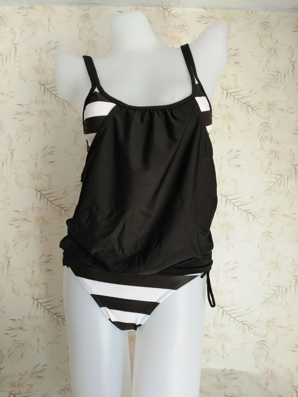 Женский слитный купальник с лямкой на шее цвет черный/белый|swimwear women one piece sport|bain |