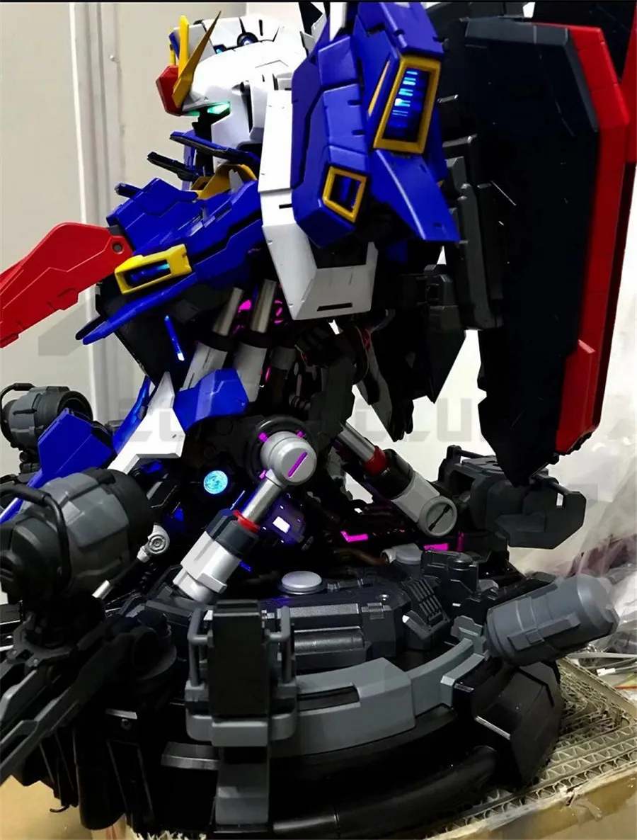 Comic Club 1/35 YIHUI бюст голова ZETA Gundam Сборная модель содержит светодиодный светильник фигурка игрушка