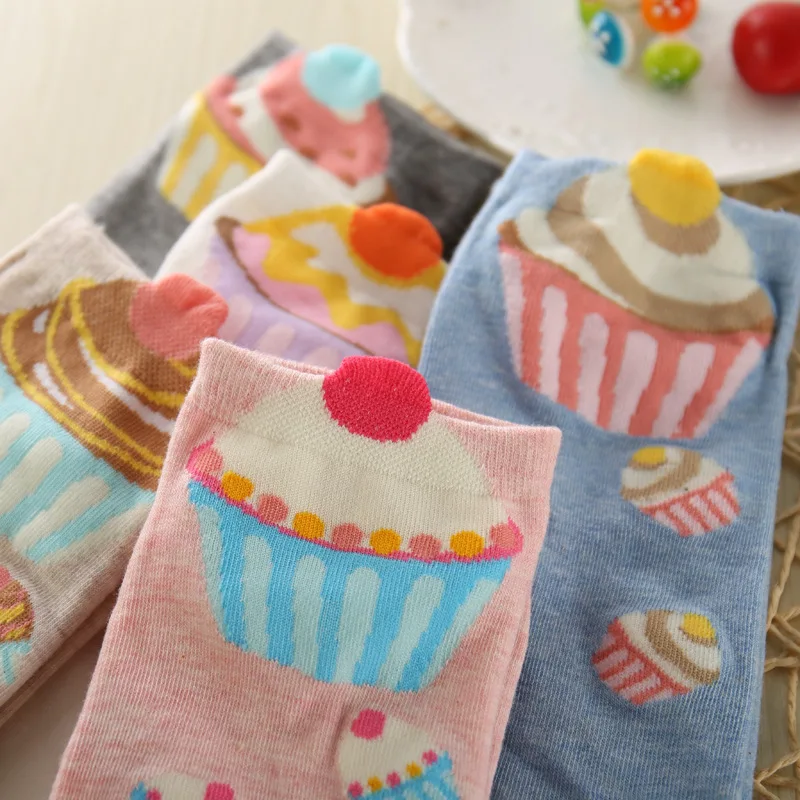 Модные короткие носки с героями мультфильмов для женщин Harajuku милые трехмерные
