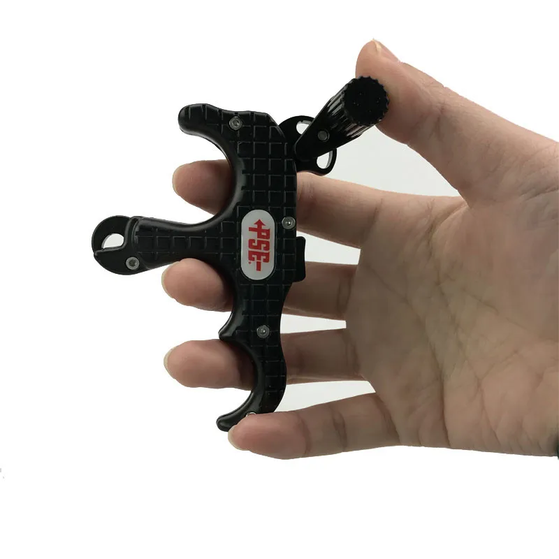 

1Pc Archery Automatic Release Aids 3 Finger Grip Thumb Caliper Right Hand Bow Release For Outdoor Shooting Hunting Accessories
