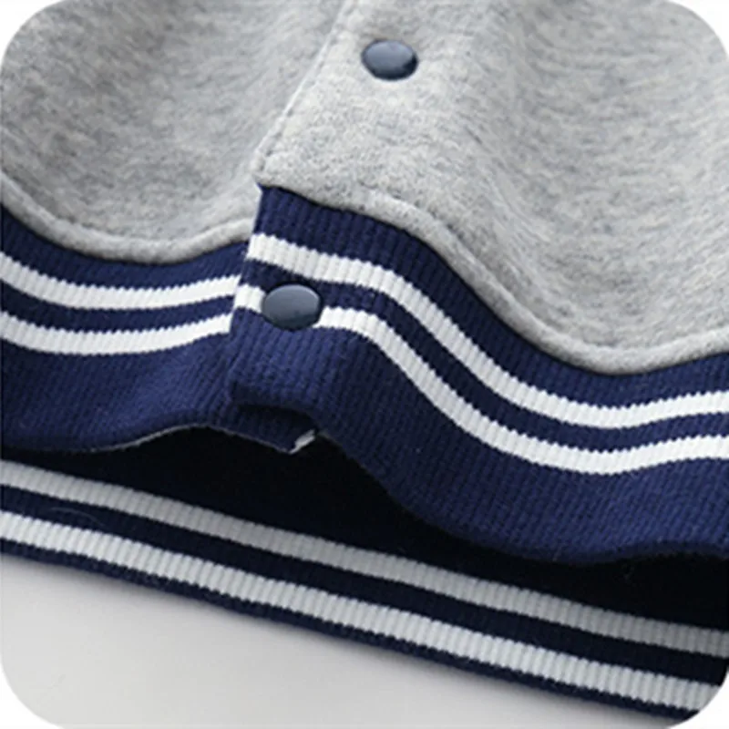 Одежда для маленьких мальчиков куртка Весенняя верхняя одежда с медведем