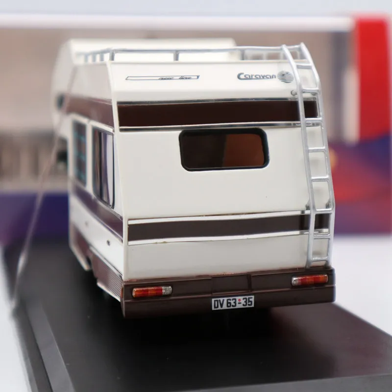 IXO IST 1:43 Barkas B1000 Wohnmobil 1973 белый IST297MR литые модели Ограниченная серия Коллекция игрушек автомобиль