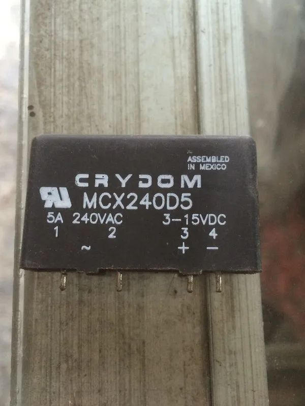 

MCX240D5 5A 3-15VDC