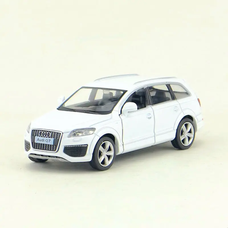 RMZ City/Масштаб 1:36/модель игрушечного автомобиля под давлением/кроссовки Audi Q7/Литые