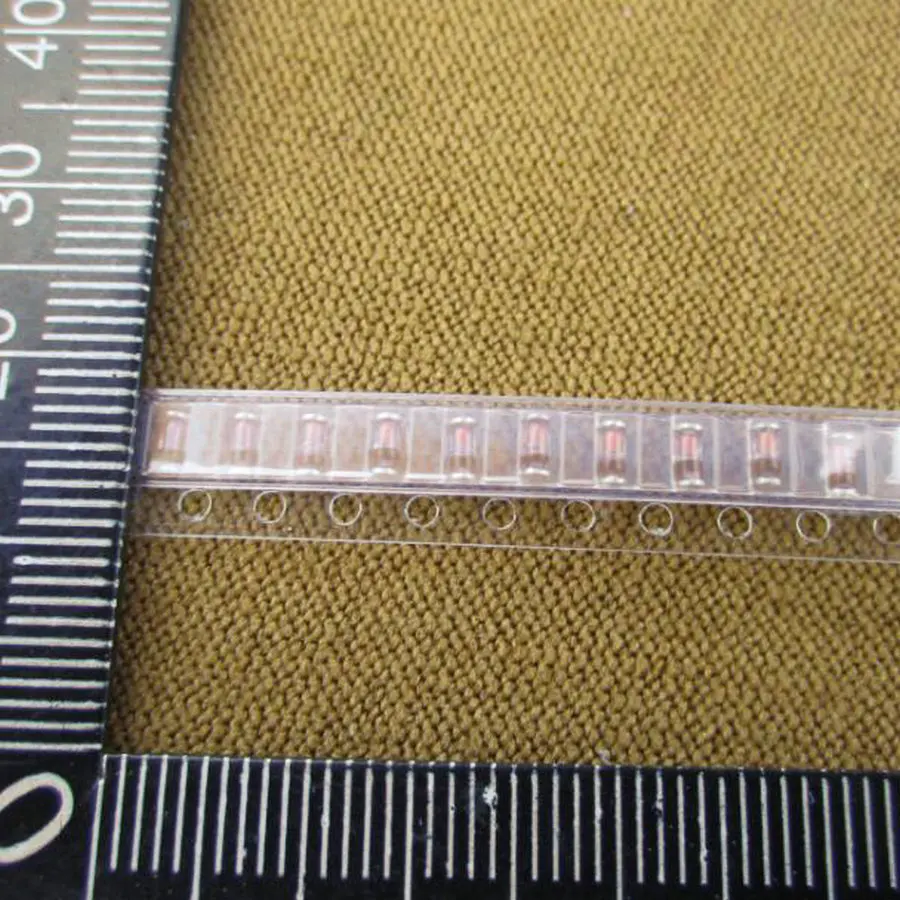 2500 шт. новый оригинальный коммутации диод SMD 1N4148 IN4148 LL4148 4148 LL34 диоды A000 |