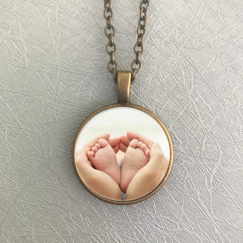 Cute Baby Foot Feet Mom Hand Personalized Necklace Son Daughter Birth Day Commemoration Gift from Family Member | Украшения и