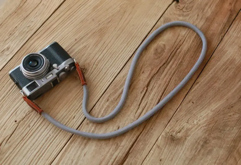 Серый трос для скалолазания 10 мм коричневая кожаная фотокамера ручной работы и