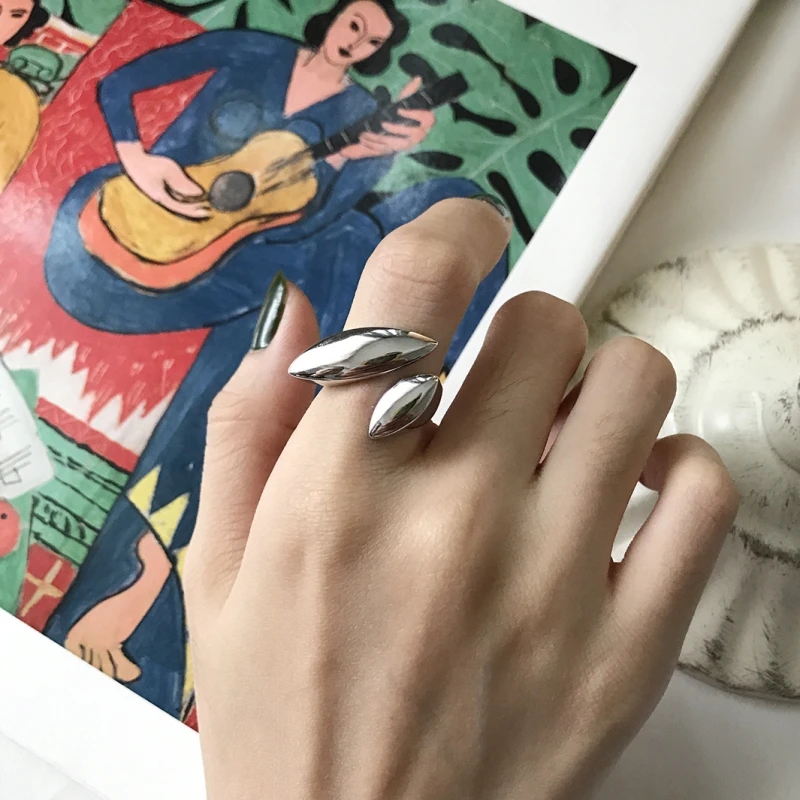 

S925 Geometric Surface Smooth Simple Leaf Ring Big Punk Open Ring White Gold Color in 925 Sterling Silver Jewelry