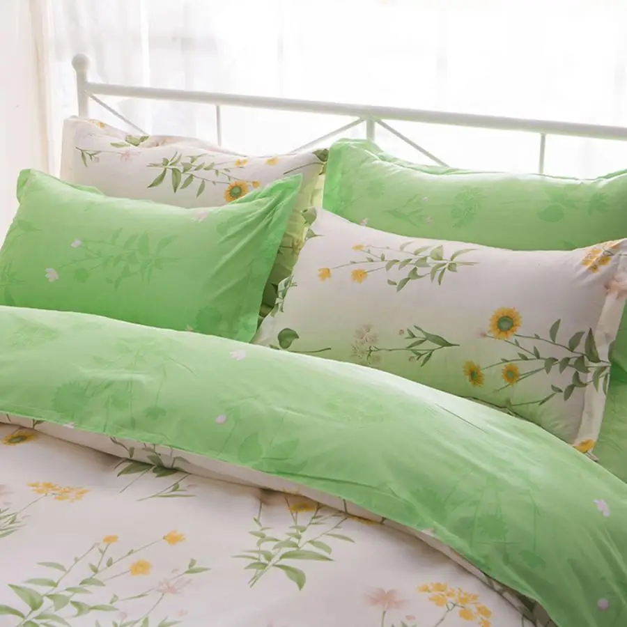 Комплект постельного белья королевского размера с растительным принтом