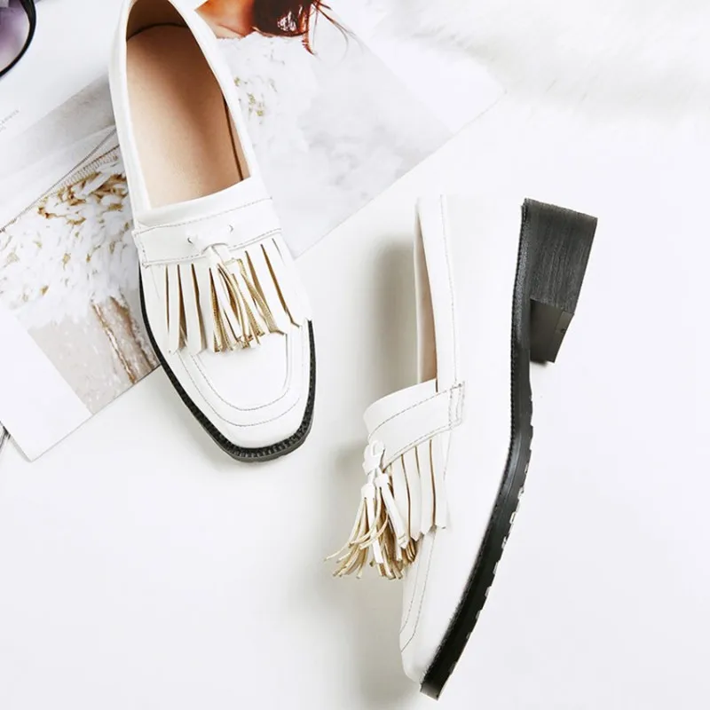plus size 34-43 fashion Spring Autumn Casual shoes loafers comfortable women Soft Loafers Tassel Ladies Flats Slip-on Driving