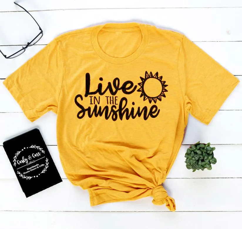 

Live in The Sunshine t Shirt women fashion sun graphic slogan 90s young style grunge tumblr aesthetic yellow vintage tees tops