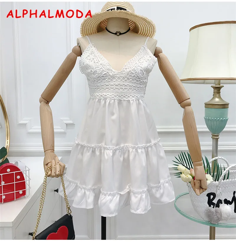 Женское Короткое платье ALPHALMODA с V образным вырезом и открытой спиной высокой