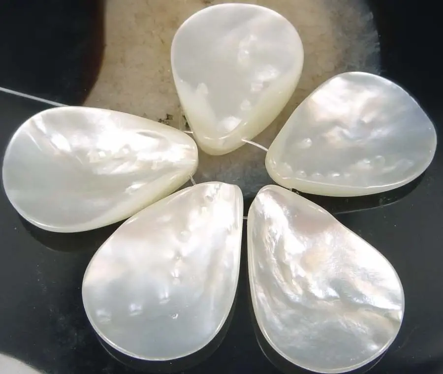 35x25mm Natural White Saltwater Mother of Pearl Teardrop Pendant Beads (5) | Украшения и аксессуары